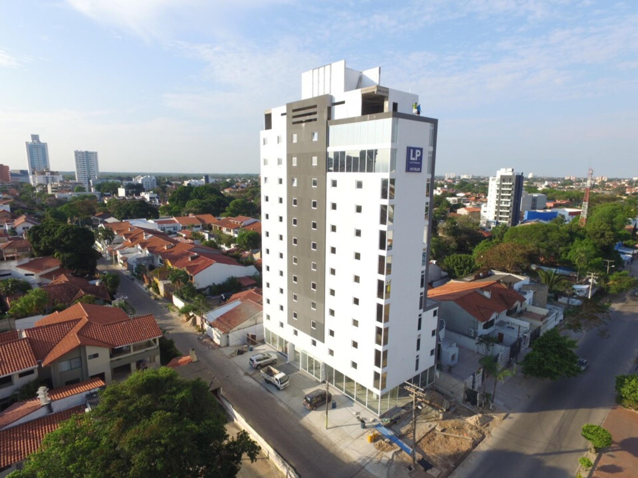 Lp Equipetrol Hotel Санта Крус де ла Сиера Екстериор снимка