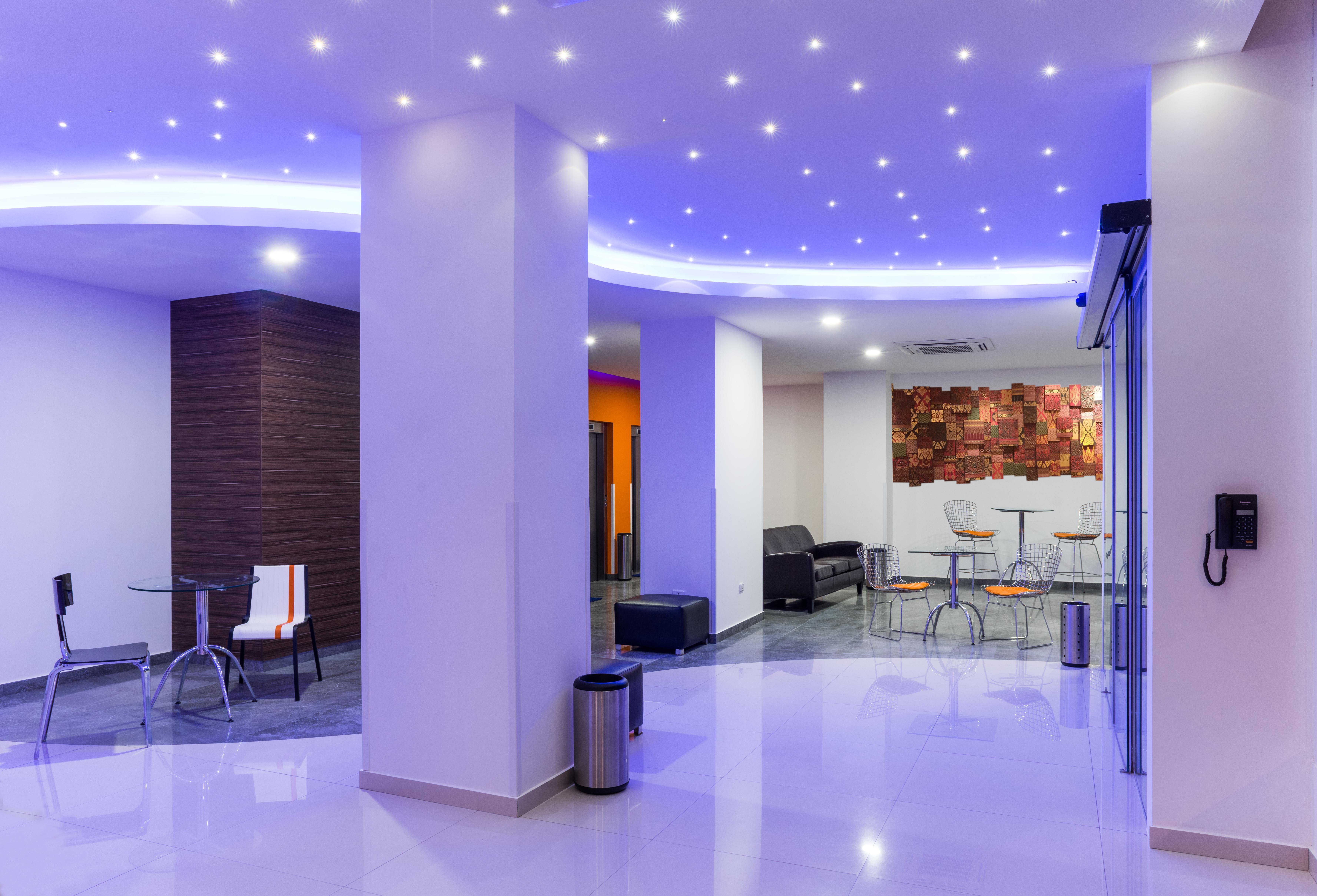 Lp Equipetrol Hotel Санта Крус де ла Сиера Екстериор снимка