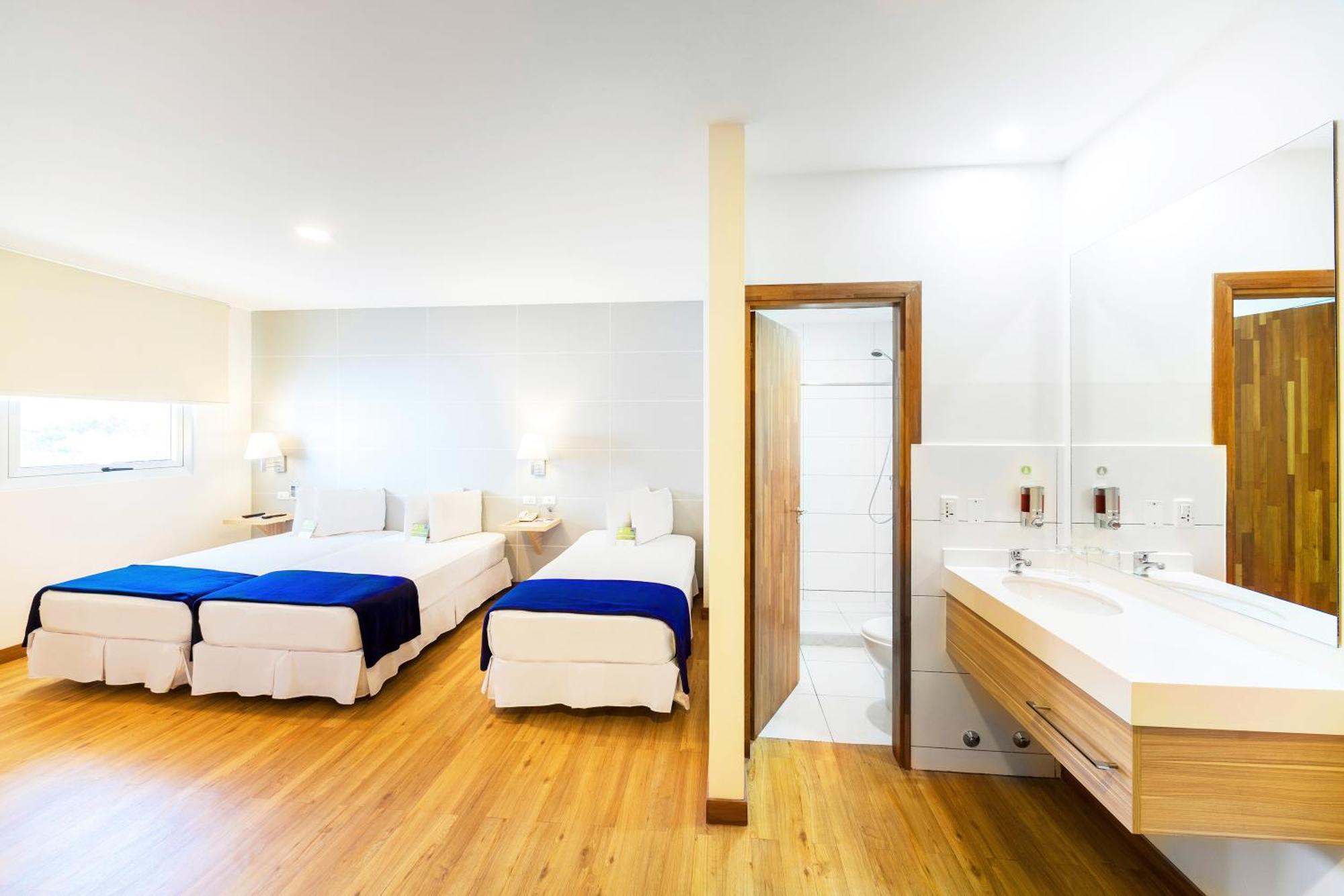 Lp Equipetrol Hotel Санта Крус де ла Сиера Екстериор снимка